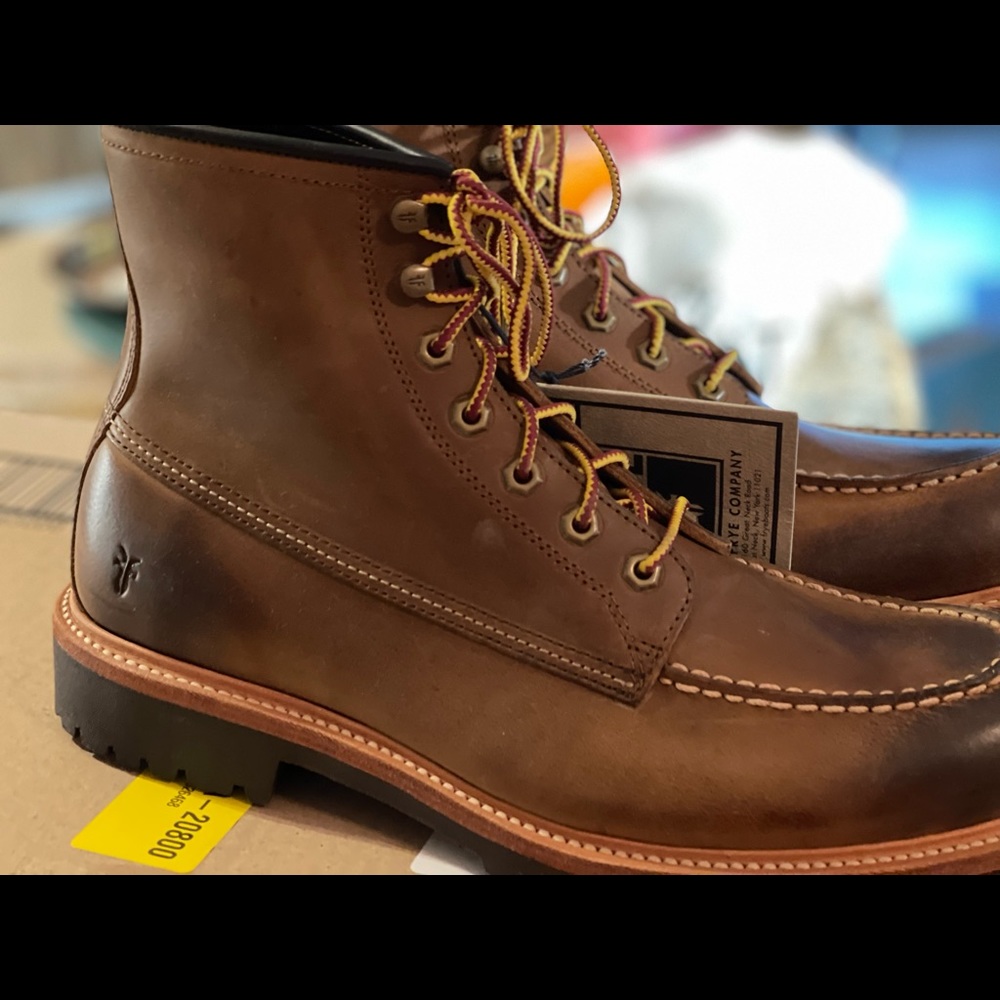 Frye Dakota Boot